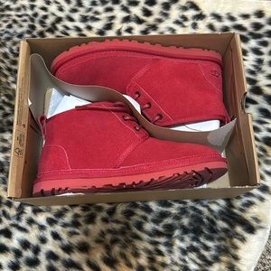 Red Ugg Neumel